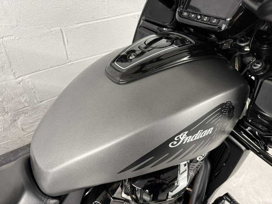 2023 Indian Challenger Dark Horse