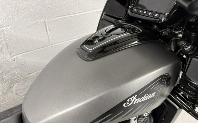 2023 Indian Challenger Dark Horse