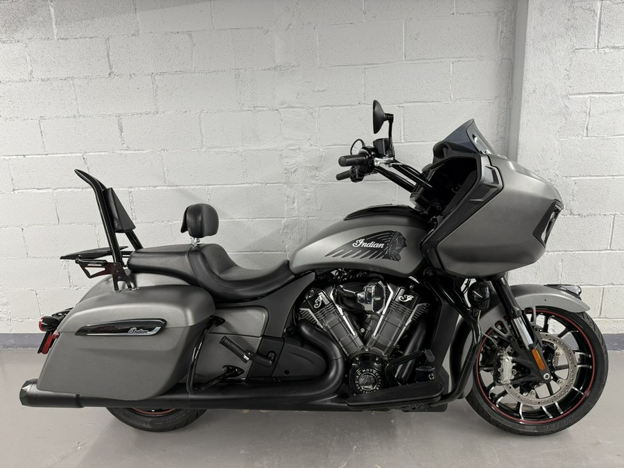 2023 Indian Challenger Dark Horse