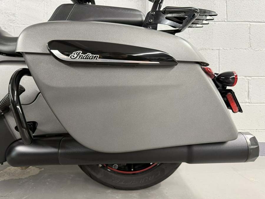 2023 Indian Challenger Dark Horse