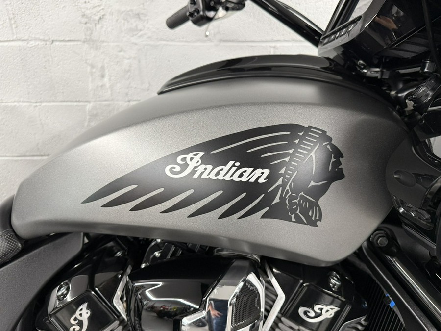 2023 Indian Challenger Dark Horse