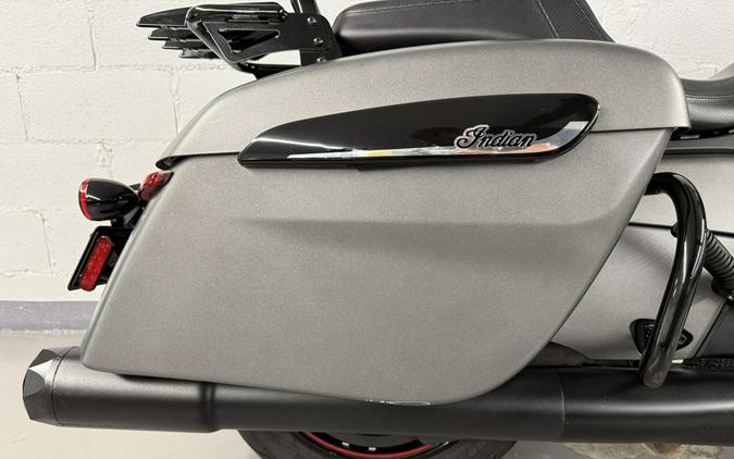 2023 Indian Challenger Dark Horse