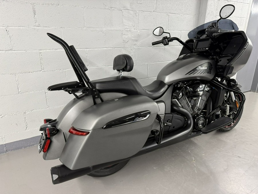 2023 Indian Challenger Dark Horse