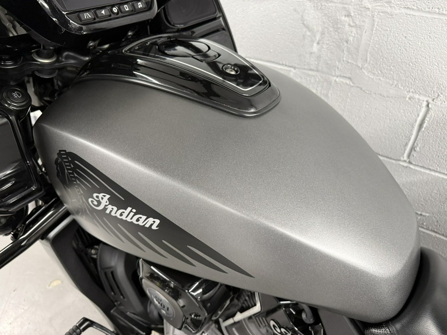 2023 Indian Challenger Dark Horse