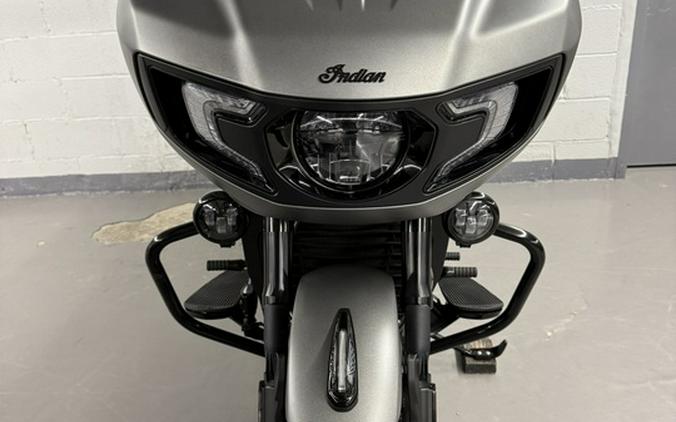 2023 Indian Challenger Dark Horse