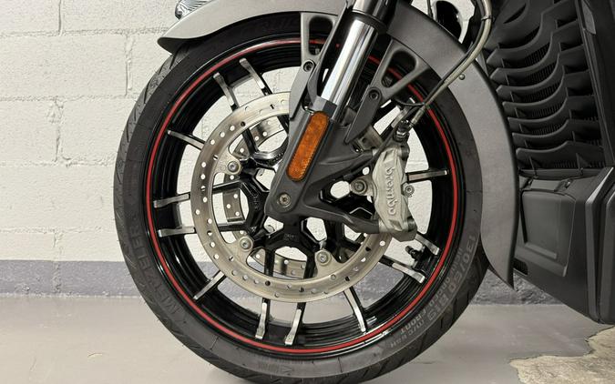 2023 Indian Challenger Dark Horse