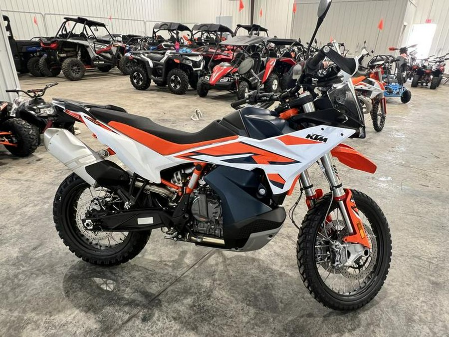 2023 KTM 890 Adventure R