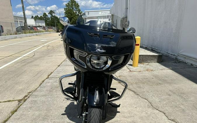 2023 Indian CHALLENGER LIMITED, BLACK METALLIC, 49ST Limited