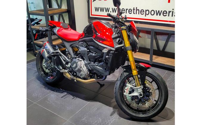 2023 Ducati Monster SP - Demo