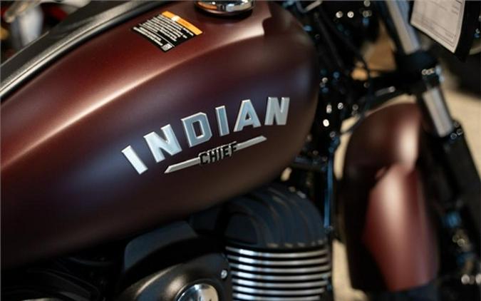 2024 Indian Motorcycle® Chief ABS Maroon Metallic Smoke