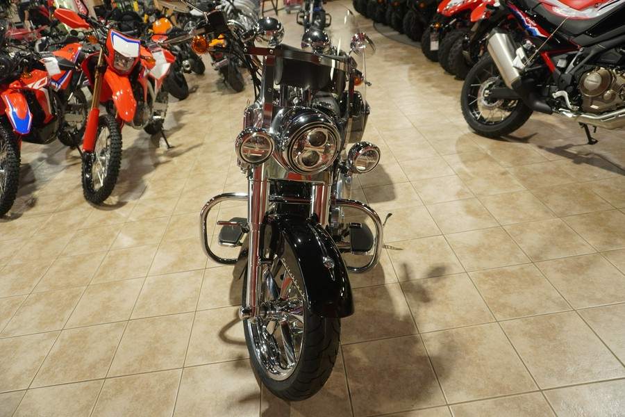 2013 Harley-Davidson® DYNA SWITCHBACK