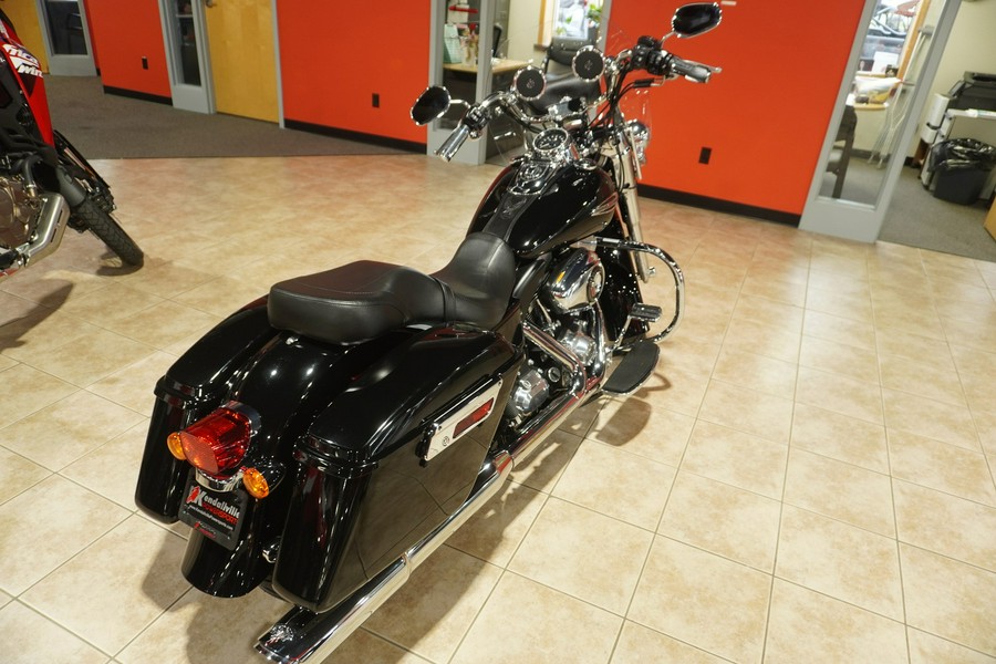 2013 Harley-Davidson® DYNA SWITCHBACK