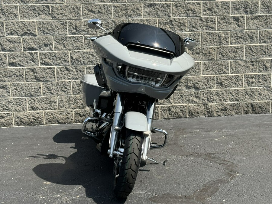 FLTRX 2024 Road Glide™