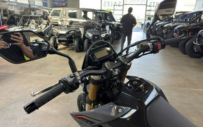 2025 Suzuki DR-Z400SM5