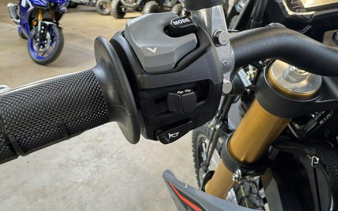 2025 Suzuki DR-Z400SM5