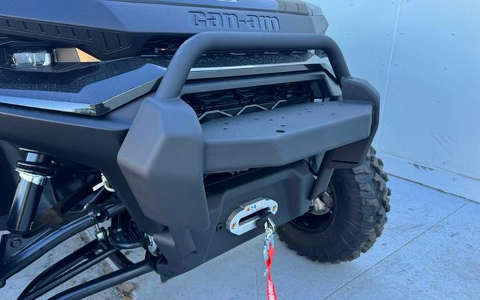 2026 Can-Am Defender XT CAB HD11