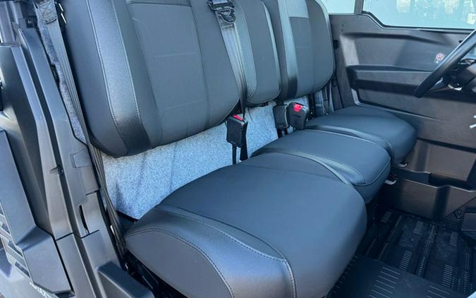 2026 Can-Am Defender XT CAB HD11