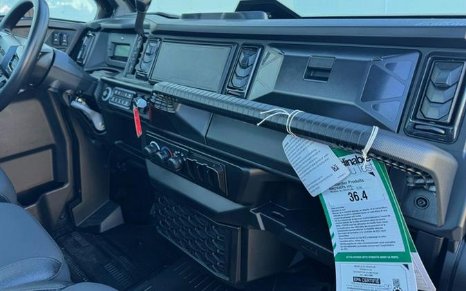 2026 Can-Am Defender XT CAB HD11