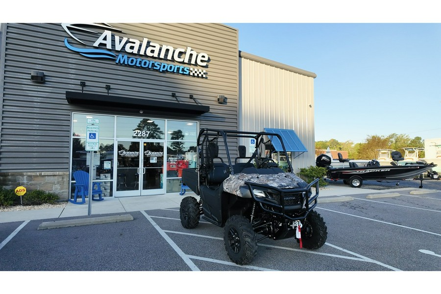 2026 Honda Pioneer 700 Forest