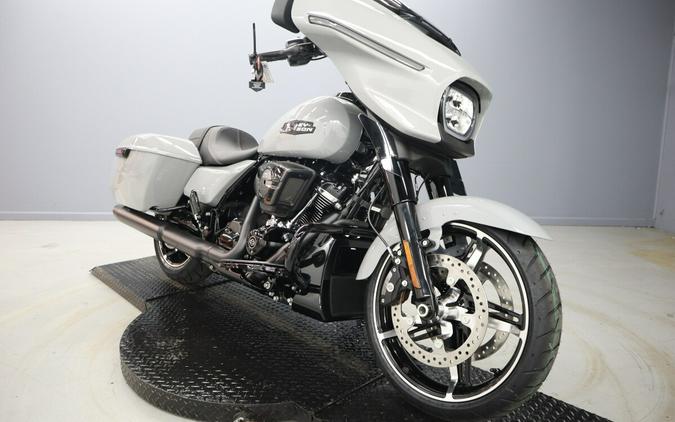 2025 Harley-Davidson Street Glide FLHX