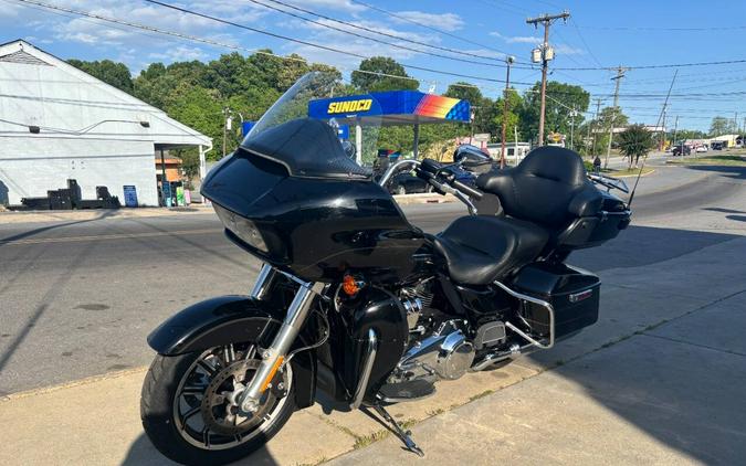 2017 Harley-Davidson Road Glide Ultra FLTRU