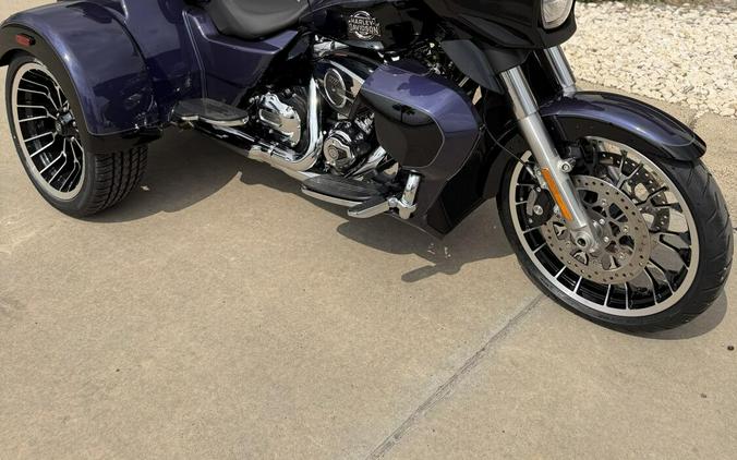 2026 Harley-Davidson Street Glide 3 Limited Purple Abyss / Vivid Black Chrome Trim