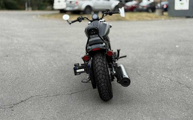 2025 Indian Scout Bobber Limited +Tech Black Smoke