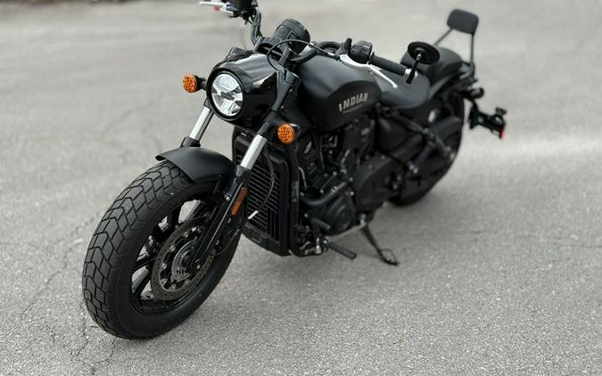 2025 Indian Scout Bobber Limited +Tech Black Smoke