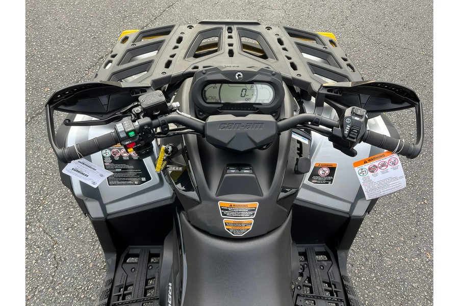 2024 Can-Am Outlander Max XT-P 1000R Silver & Yellow