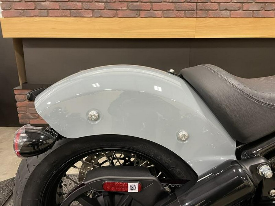 2024 Indian Motorcycle® Chief Bobber Dark Horse® Storm Gray