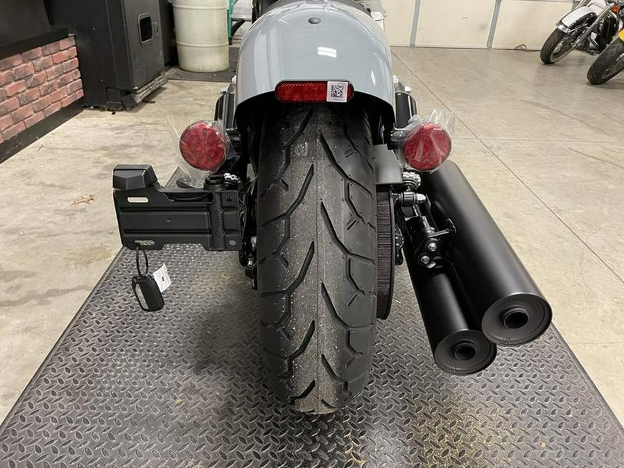 2024 Indian Motorcycle® Chief Bobber Dark Horse® Storm Gray