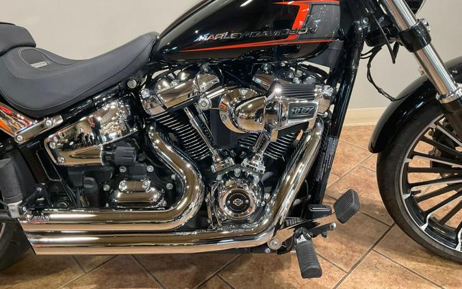 2023 Harley-Davidson Breakout Vivid Black FXBR