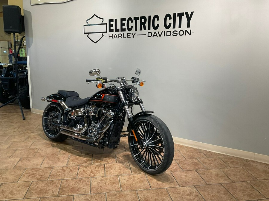 2023 Harley-Davidson Breakout Vivid Black FXBR