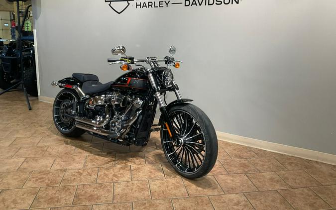 2023 Harley-Davidson Breakout Vivid Black FXBR