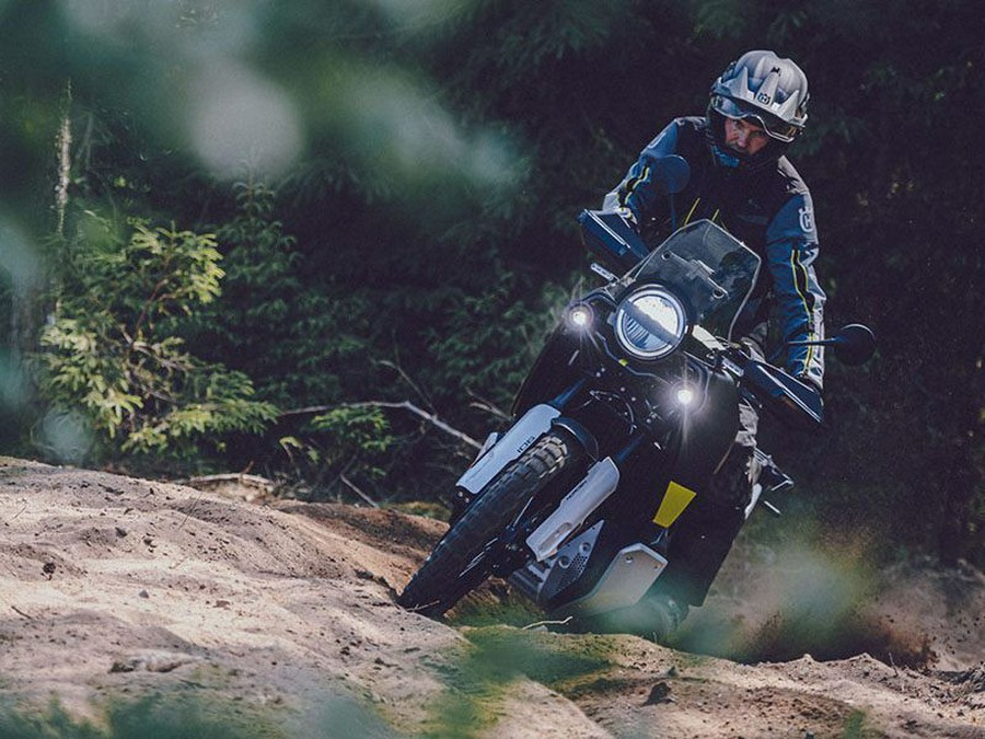 2023 Husqvarna Motorcycles Norden 901