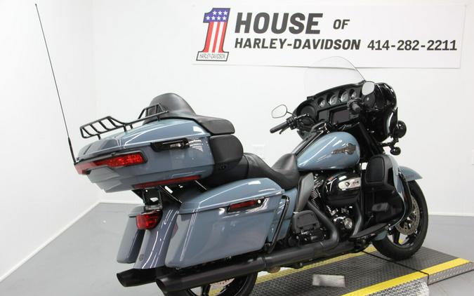 2024 Harley-Davidson® Ultra Limited Sharkskin Blue