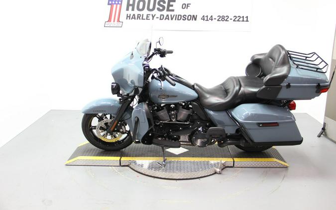 2024 Harley-Davidson® Ultra Limited Sharkskin Blue