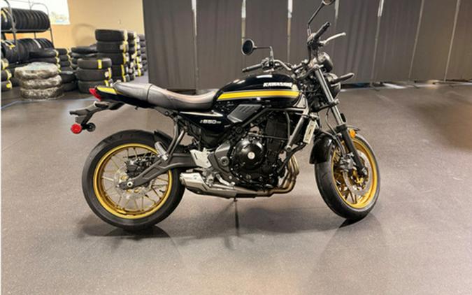 2025 Kawasaki Z650RS ABS