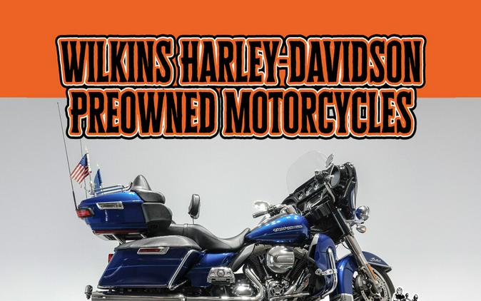 2015 HARLEY-DAVIDSON FLHTKL ULTRA LIMITED LOW in Superior Blue