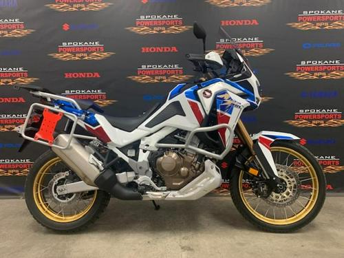 2020 Honda Africa Twin Adventure Sports ES DCT Review (18 Fast Facts)