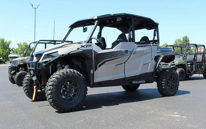 2024 Polaris® GENERAL XP 4 1000 PREMIUM - M SILVER QUARTZ