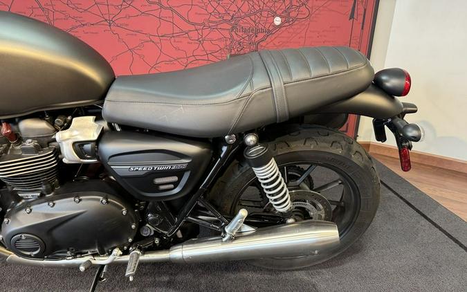 2023 Triumph Speed Twin 900 Matte Silver Ice