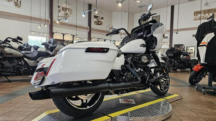 2025 Harley-Davidson® FLTRX - Road Glide®