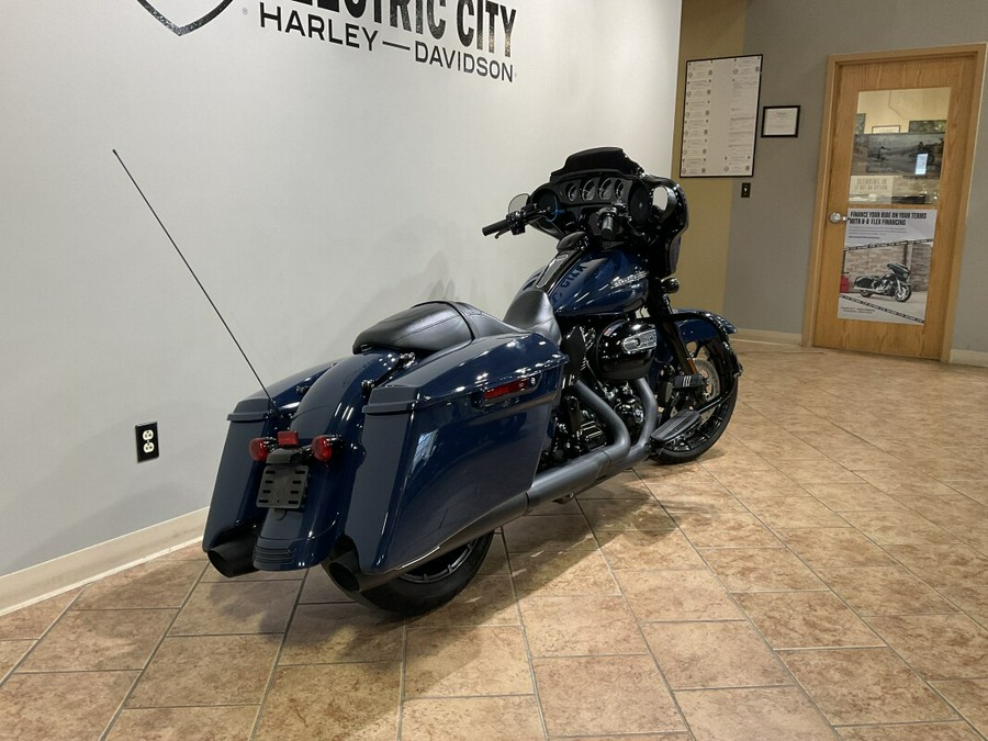 2019 Harley-Davidson® Street Glide® Special Billiard Blue FLHXS