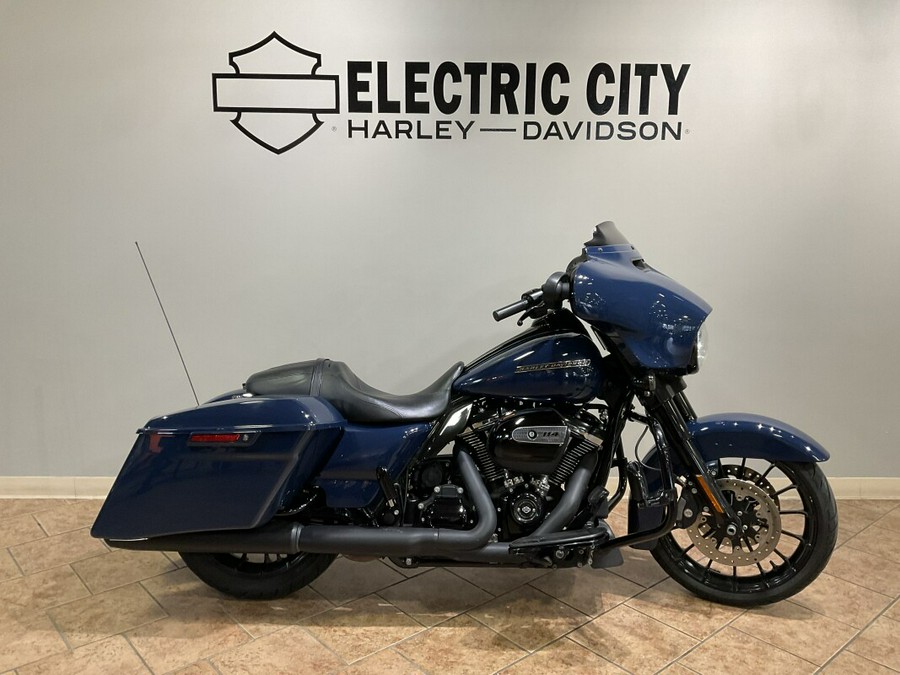 2019 Harley-Davidson® Street Glide® Special Billiard Blue FLHXS