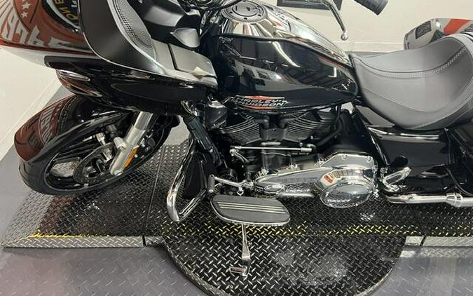 FLTRX 2026 Road Glide