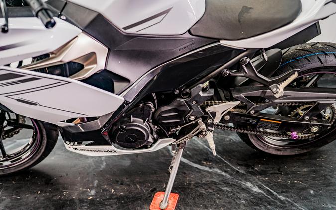 2023 Kawasaki Ninja 400