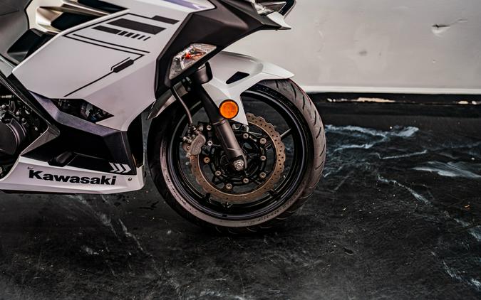 2023 Kawasaki Ninja 400