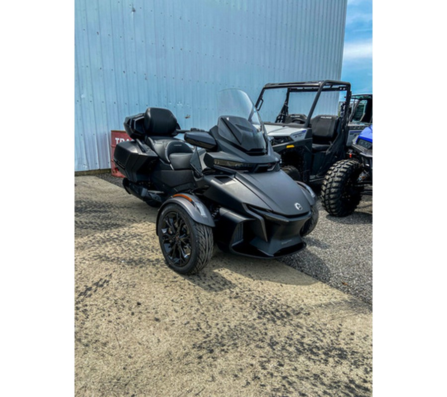 2023 Can-Am Spyder RT Limited Dark Wheels