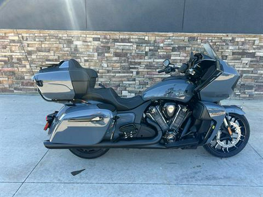 2024 Indian Motorcycle Pursuit® Dark Horse® with PowerBand Audio Package